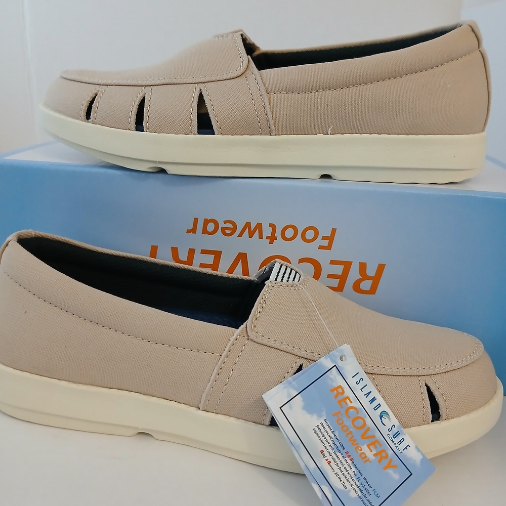 Recoverey Footwear Casual Slip-On Canvas Shoes - Beige Weightless $28 - Picture 4 of 9